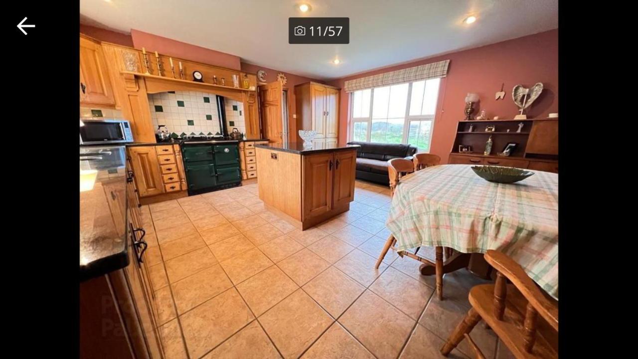 Asdee House Bed and Breakfast Bushmills Esterno foto