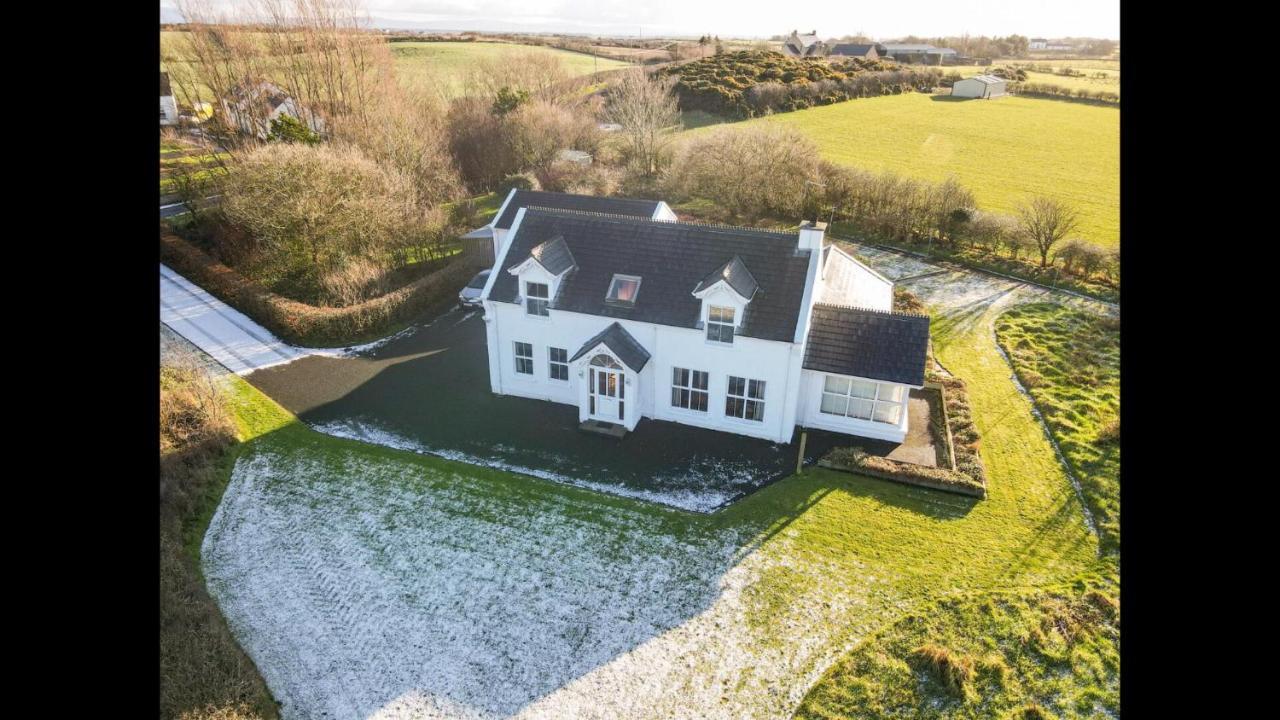 Asdee House Bed and Breakfast Bushmills Esterno foto