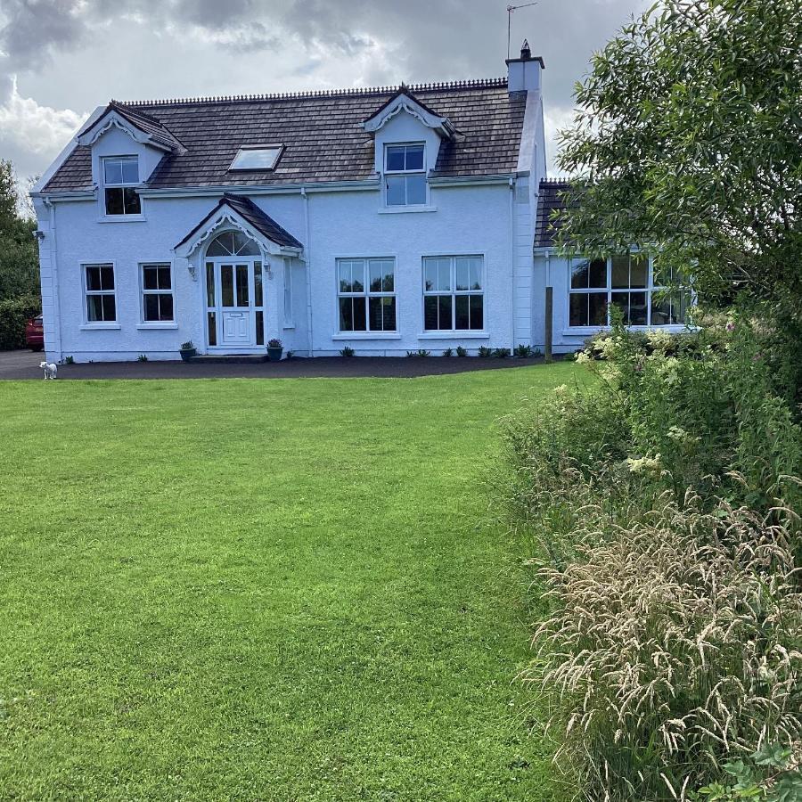 Asdee House Bed and Breakfast Bushmills Esterno foto